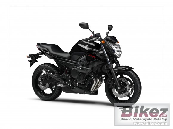 2012 Yamaha XJ6 photo